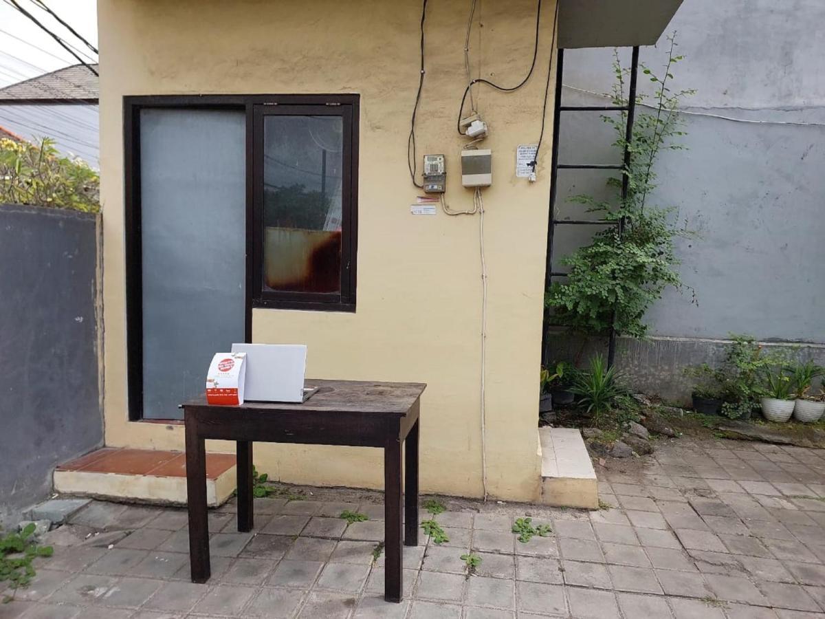 Oyo 90817 Elite Star Tukad Badung Hotel Sanur Kültér fotó