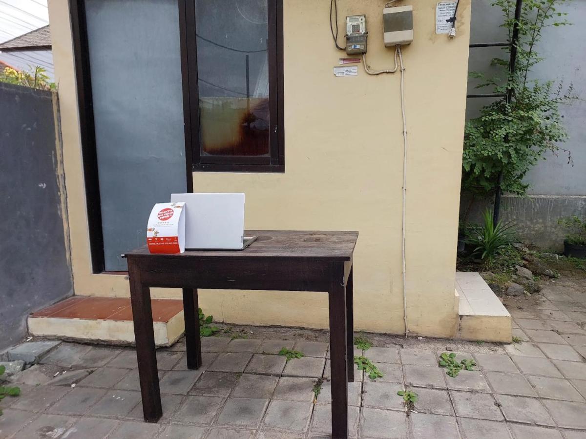 Oyo 90817 Elite Star Tukad Badung Hotel Sanur Kültér fotó