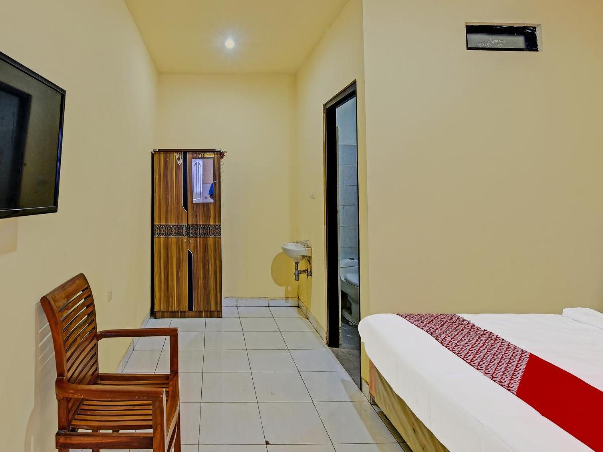 Oyo 90817 Elite Star Tukad Badung Hotel Sanur Kültér fotó